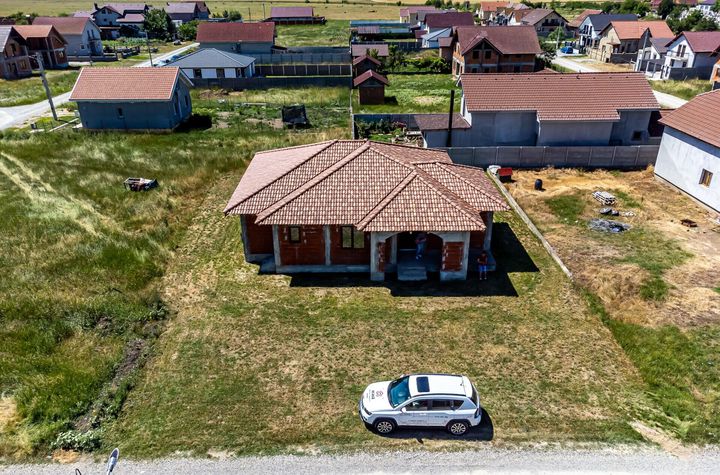 Vilă - 4 camere de vanzare ZIMANDU NOU - Arad anunturi imobiliare Arad