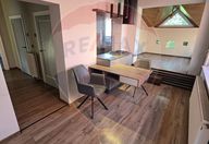 273.000 €, Casă
