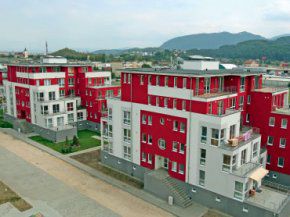 Străinii vor penthouse românesc