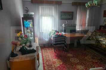 Apartament 4 camere de vanzare RADAUTI - Suceava anunturi imobiliare Suceava
