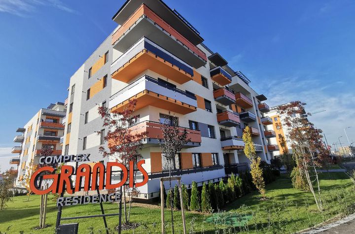 Apartament 2 camere de inchiriat TRACTORUL - Brasov anunturi imobiliare Brasov