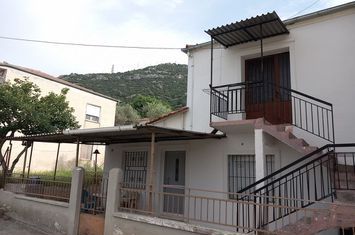 Casă în două niveluri 80 mp în Eptamyloi, teren 319 mp anunturi imobiliare Grecia