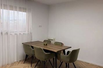 Apartament 2 camere, de vanzare, cu parcare, zona Vivo, Floresti anunturi imobiliare Cluj