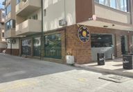 420.000 €, Spațiu comercial