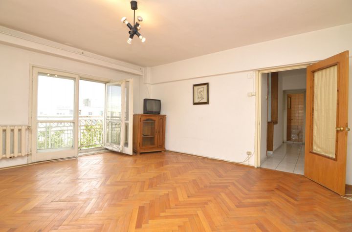 Apartament 2 camere de vanzare UNIRII - Bucuresti anunturi imobiliare Bucuresti