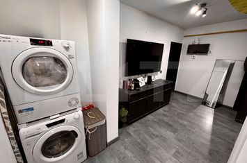 Apartament 2 camere de vanzare CRAIOVA - Dolj anunturi imobiliare Dolj