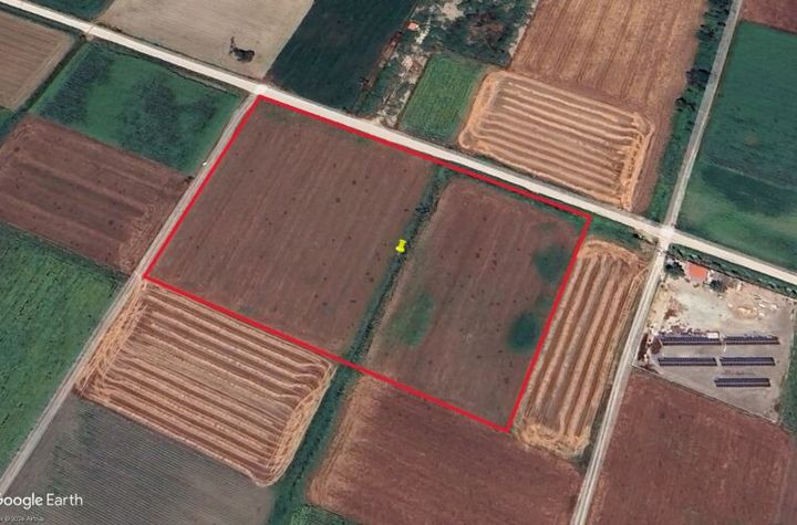 Teren construibil 17.814 mp lângă Serres anunturi imobiliare Grecia