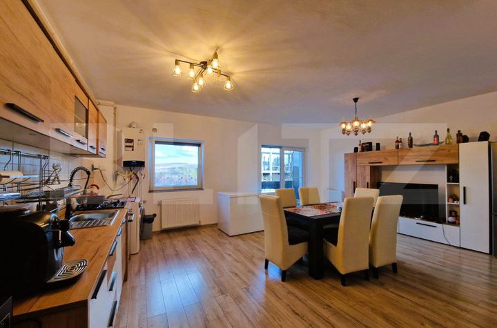 Apartament 3 camere de vanzare APAHIDA - Cluj anunturi imobiliare Cluj
