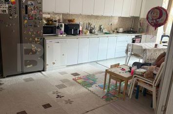 Apartament 3 camere de vanzare FLORESTI - Cluj anunturi imobiliare Cluj