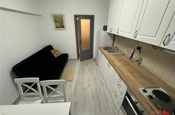 Garsonieră de vanzare CENTRAL - Vrancea anunturi imobiliare Vrancea
