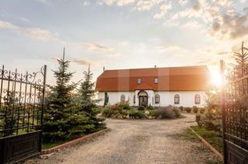 Vilă - 7 camere de vanzare BRASOV - Brasov anunturi imobiliare Brasov