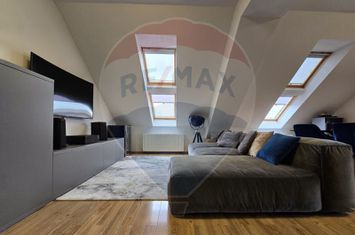 Apartament cu 3 camere în Zona Bună Ziua anunturi imobiliare Cluj