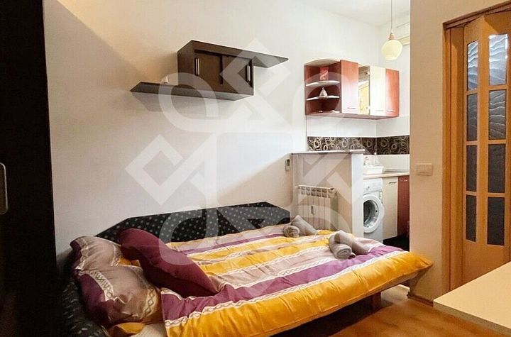 Garsoniera de inchiriat in zona Rogerius, Bulevardul Dacia anunturi imobiliare Bihor