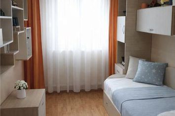 Apartament 3 camere de vanzare CENTRAL - Brasov anunturi imobiliare Brasov
