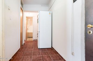 Apartament 2 camere de vanzare P-TA ALBA IULIA - Bucuresti anunturi imobiliare Bucuresti