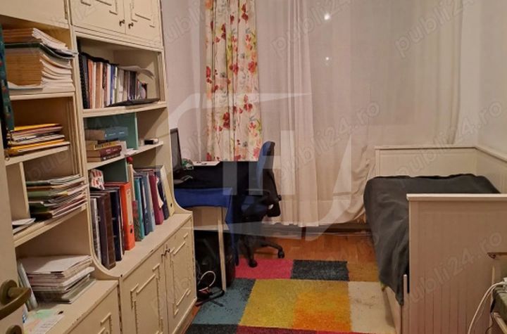 Apartament 3 camere de vanzare CLUJ-NAPOCA - Cluj anunturi imobiliare Cluj