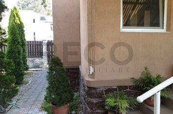 Casă - 4 camere de vanzare ALESD  - Bihor anunturi imobiliare Bihor