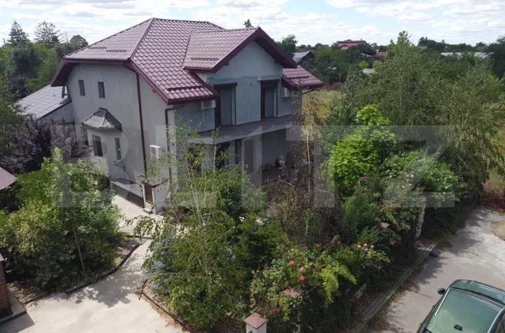 Vilă - 6 camere de vanzare TARGOVISTE - Dambovita anunturi imobiliare Dambovita