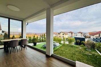Casă - 4 camere de vanzare SIBIU - Sibiu anunturi imobiliare Sibiu