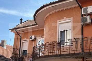 Apartament 3 camere de vanzare ORADEA - Bihor anunturi imobiliare Bihor