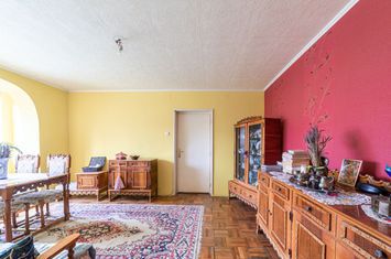 Apartament 3 camere de vanzare PODGORIA - Arad anunturi imobiliare Arad