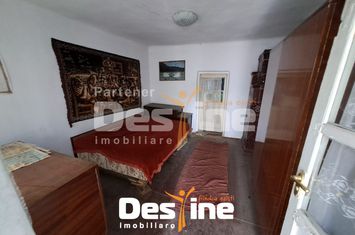 Casă - 2 camere de vanzare URICANI - Iasi anunturi imobiliare Iasi