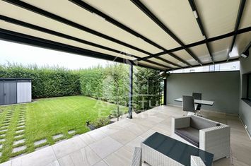 Casa moderna cu 4 camere in Dumbravita anunturi imobiliare Timis
