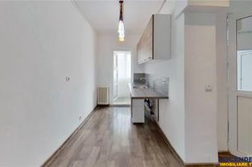 Apartament 3 camere de vanzare CENTRAL - Brasov anunturi imobiliare Brasov
