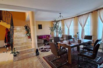 Vilă - 4 camere de vanzare BISTRITA - Bistrita-Nasaud anunturi imobiliare Bistrita-Nasaud