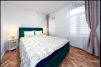 Garsonieră de vanzare CENTRUL ISTORIC - Brasov anunturi imobiliare Brasov