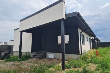 Casa individuala 3 camere finalizata/intabulata Cartier Izvor Tarlungeni Brasov anunturi imobiliare Brasov