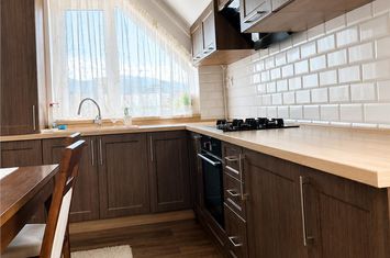 Apartament 2 camere de inchiriat TRACTORUL - Brasov anunturi imobiliare Brasov