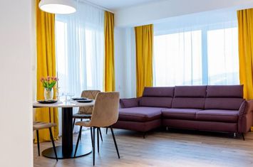 Apartament ultrafinisat, 3 cam, etaj intermediar, Teilor, Floresti anunturi imobiliare Cluj