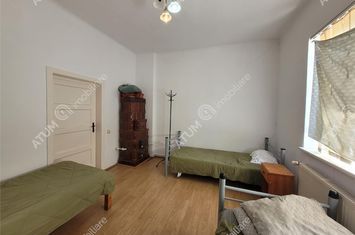 Casă - 3 camere de inchiriat CALEA DUMBRAVII - Sibiu anunturi imobiliare Sibiu