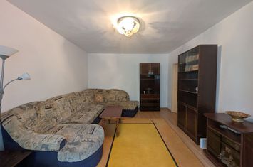 Apartament decomandat cu 3 camere de vânzare – Chitila anunturi imobiliare Bucuresti