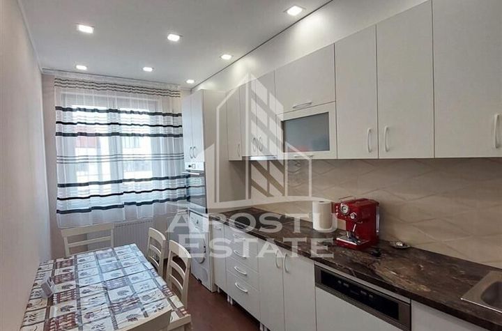 Apartament 2 camere zona Micalaca cu loc de parcare anunturi imobiliare Arad