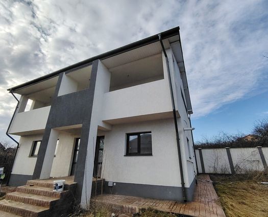 Casă 5 cam Bucium, 160 mp