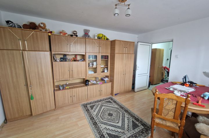 Apartament 2 camere de vanzare BAIA MARE - Maramures anunturi imobiliare Maramures