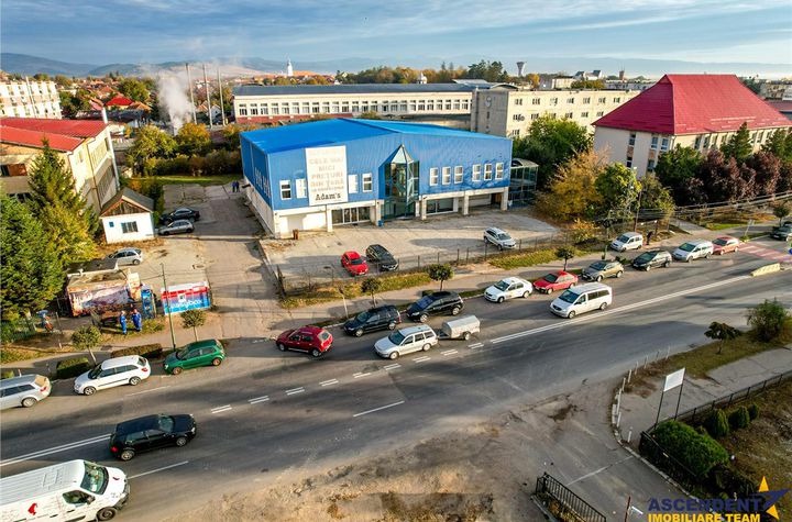 Spațiu comercial de vanzare CENTRAL - Covasna anunturi imobiliare Covasna