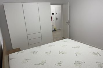 Apartament 2 camere de inchiriat TRACTORU - Brasov anunturi imobiliare Brasov