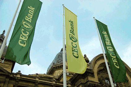 CEC Bank reduce costurile practicate la creditele noi pentru persoane fizice