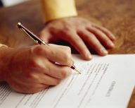 Sfaturile ANPC pentru contractarea unui credit