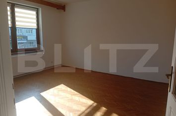 Vilă - 3 camere de vanzare CALEA DUMBRAVII - Sibiu anunturi imobiliare Sibiu