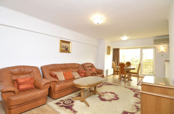 Apartament 3 camere de inchiriat UNIRII - Bucuresti anunturi imobiliare Bucuresti