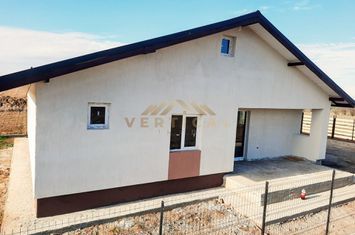 Casă - 3 camere de vanzare COMUNA BERCENI - Bucuresti anunturi imobiliare Bucuresti