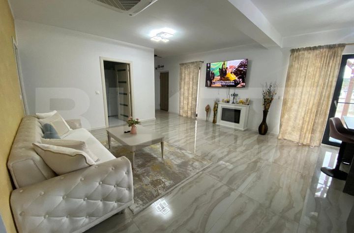 Apartament 3 camere de vanzare ZALAU - Salaj anunturi imobiliare Salaj