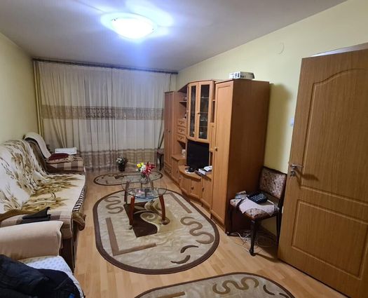 Apartament 3 camere Rahova, 64 mp
