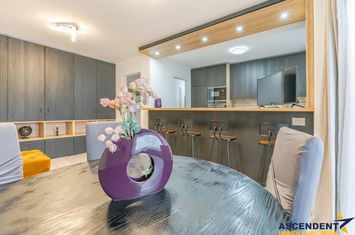 Apartament 3 camere de vanzare TRACTORUL - Brasov anunturi imobiliare Brasov