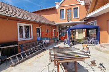 Casă - 5 camere de vanzare CENTRAL - Alba anunturi imobiliare Alba