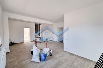 Casă - 3 camere de vanzare VALEA ADANCA - Iasi anunturi imobiliare Iasi